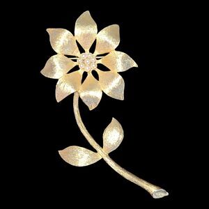Vintage Signed LEDO 1961 Large Flower Brooch Pin‎ Gold Tone Faux Pearl 4"